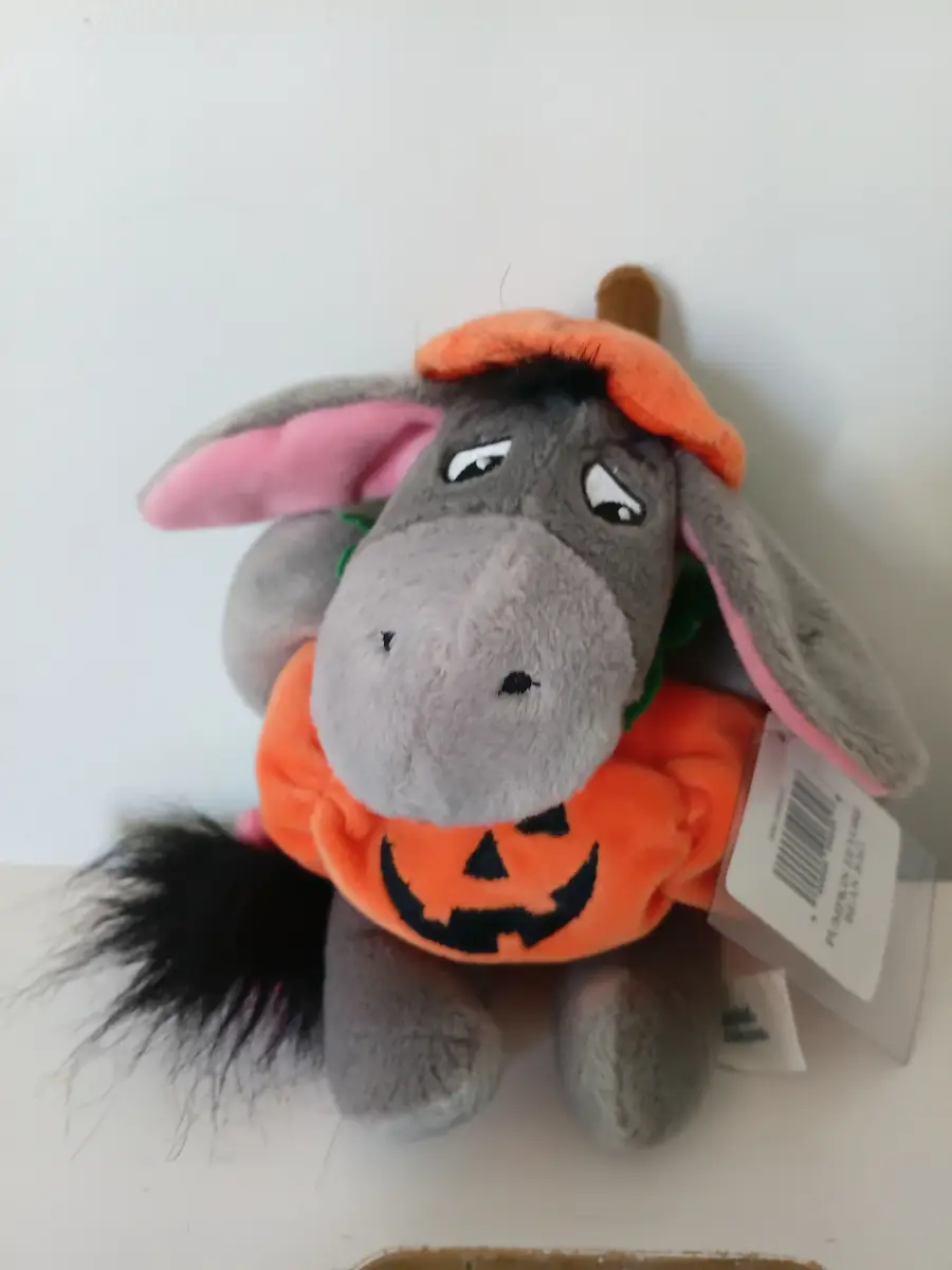 Vintage Eeyore Pumpkin Beanbag Plush Walt Disney World Bean Bag with tag
