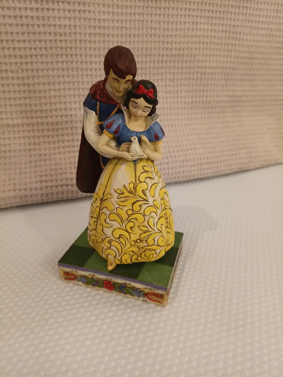 Disney Traditions Jim Shore Snow White & Prince “Someday Is Today”