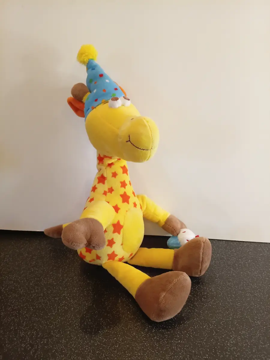 Toys "R" Us Geoffrey the Giraffe Birthday Plush