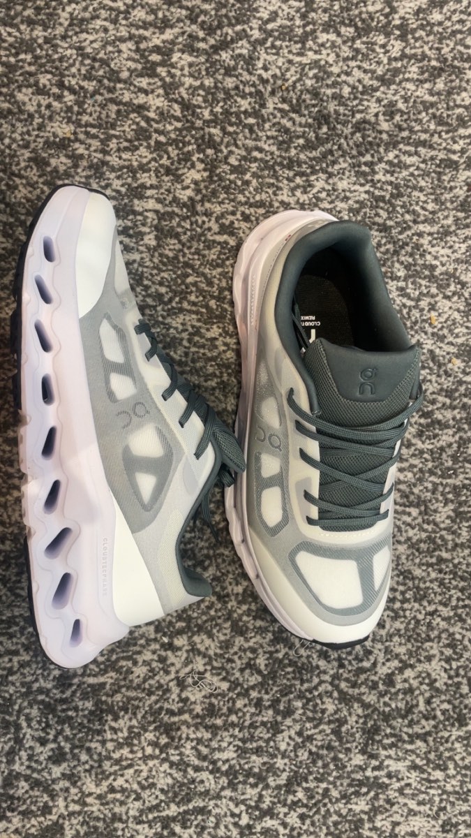 Oncloud remix Alloy green