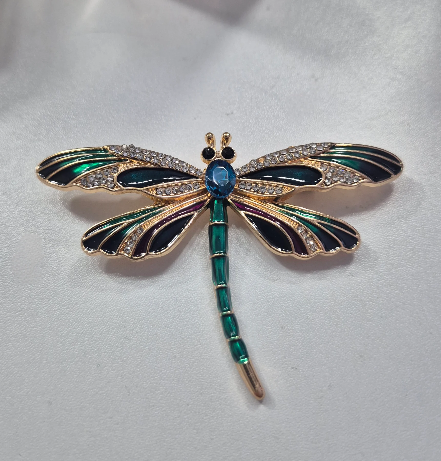Ladies green dragonfly brooch