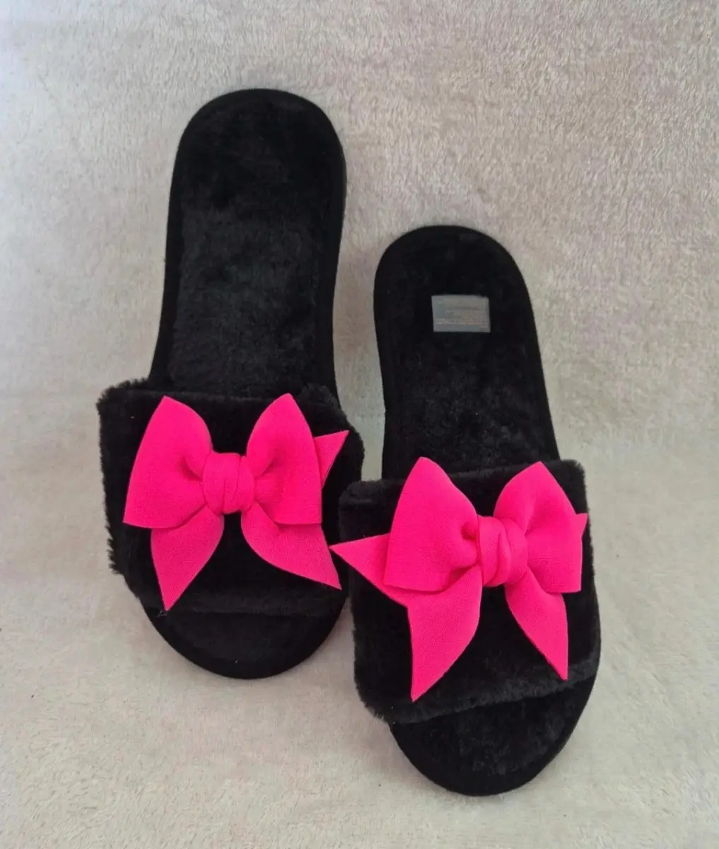 Ladies black and pink bow slippers size 8.5