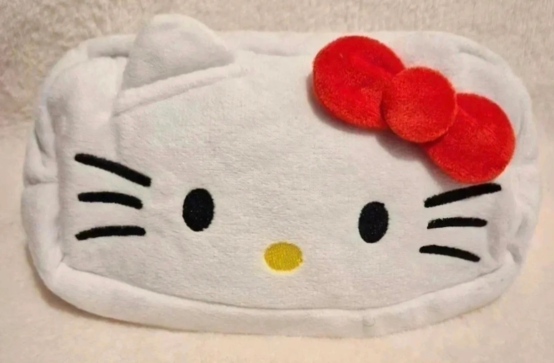 Hello kitty white makeup bag or pencil case