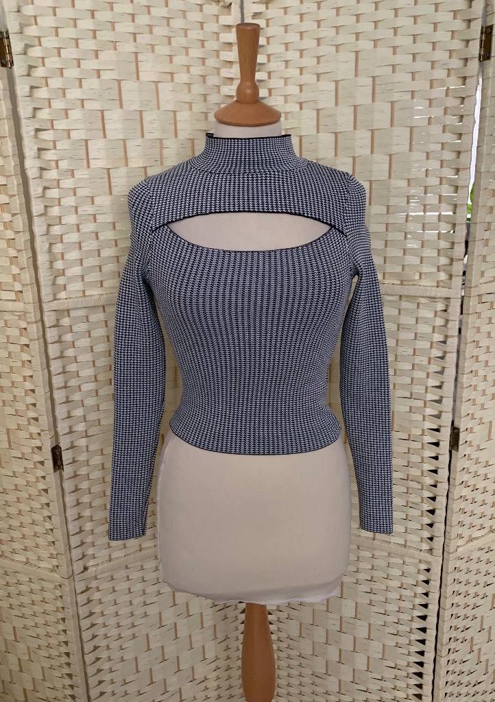 Primark Black & White Long Sleeve Cut Out Stretch Crop Top Size XS 6-8