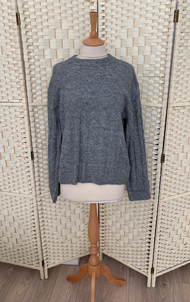 H&M Grey Soft Stretch Jumper Size XS 6-8