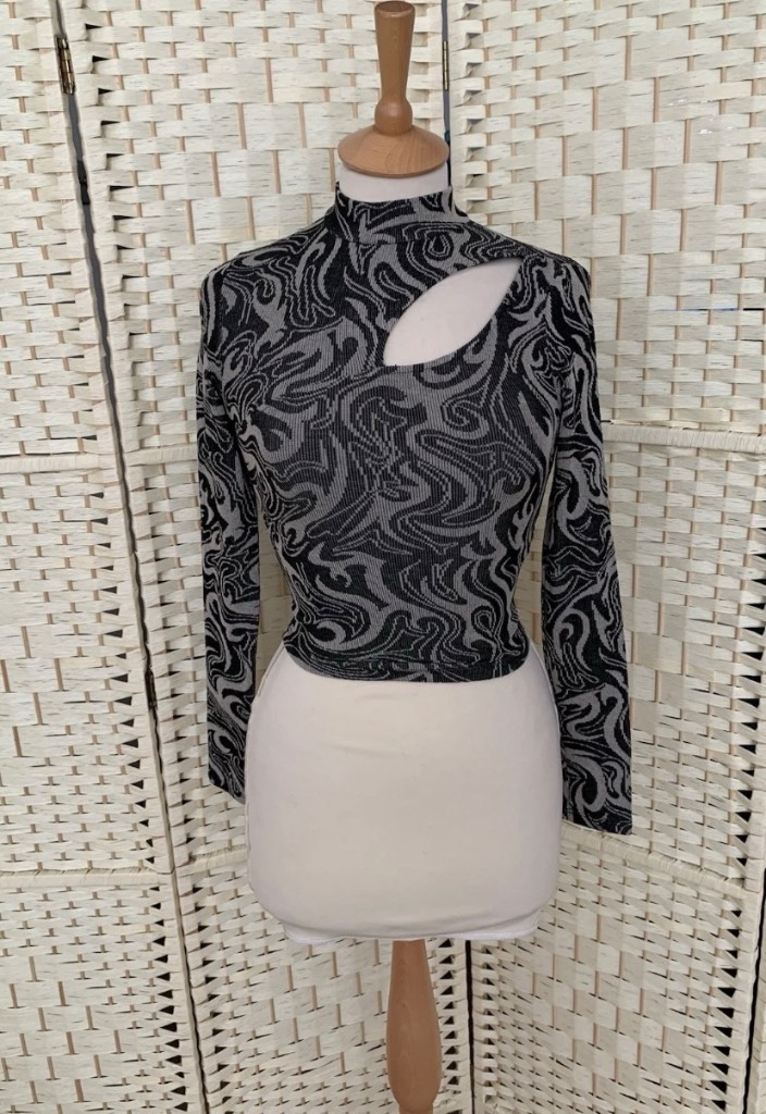 Bershka Grey Swirl Stretch Cut Out Detail Crop Top Size XS 6-8