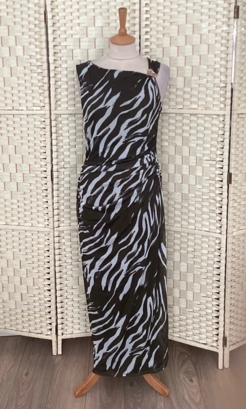 Quiz Khaki & Cream Sleeveless Stretch Mesh Midi Dress Size 14
