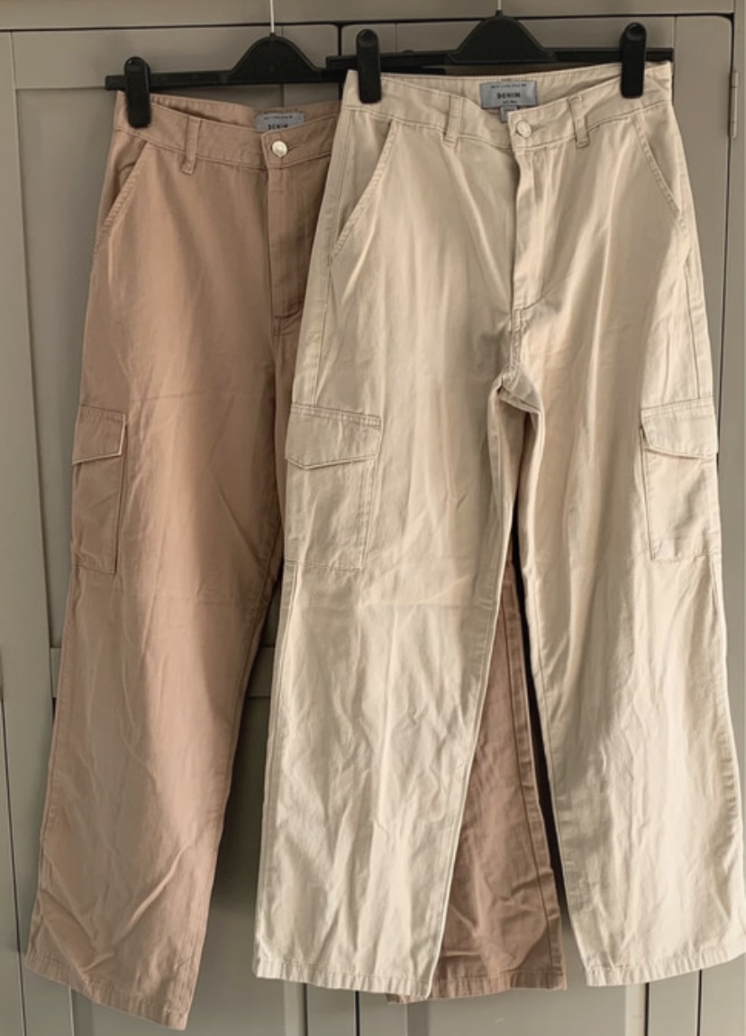 New Look Girls Beige & Cream Cotton Cargo Trousers Age 13 years