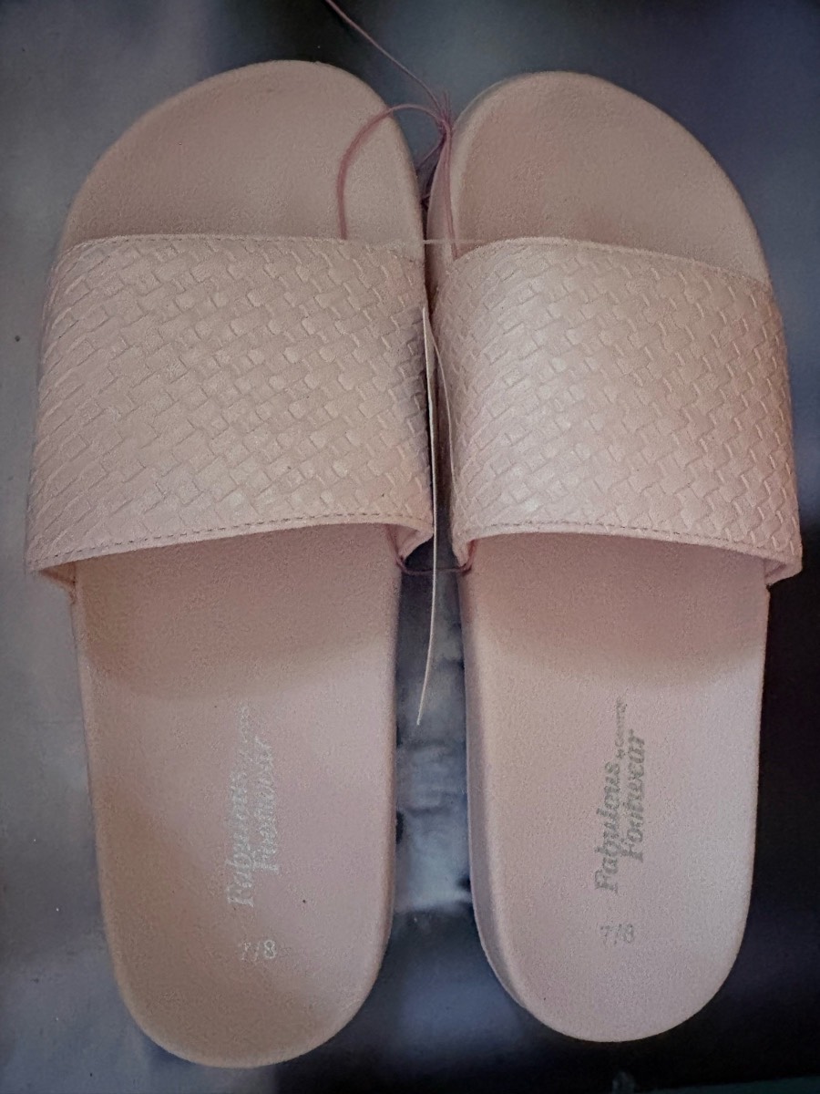 7/8 Pink sliders from George