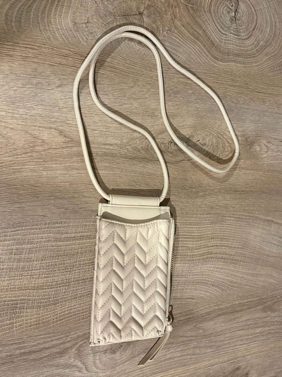 Phone/purse Cross body case