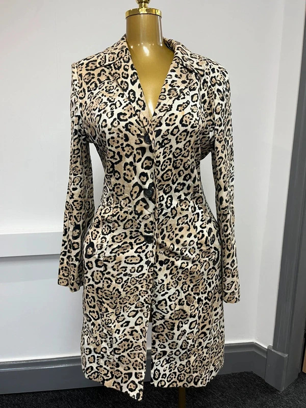 Women’s Y2K Betty Barclay leopard print 100% trench coat jacket