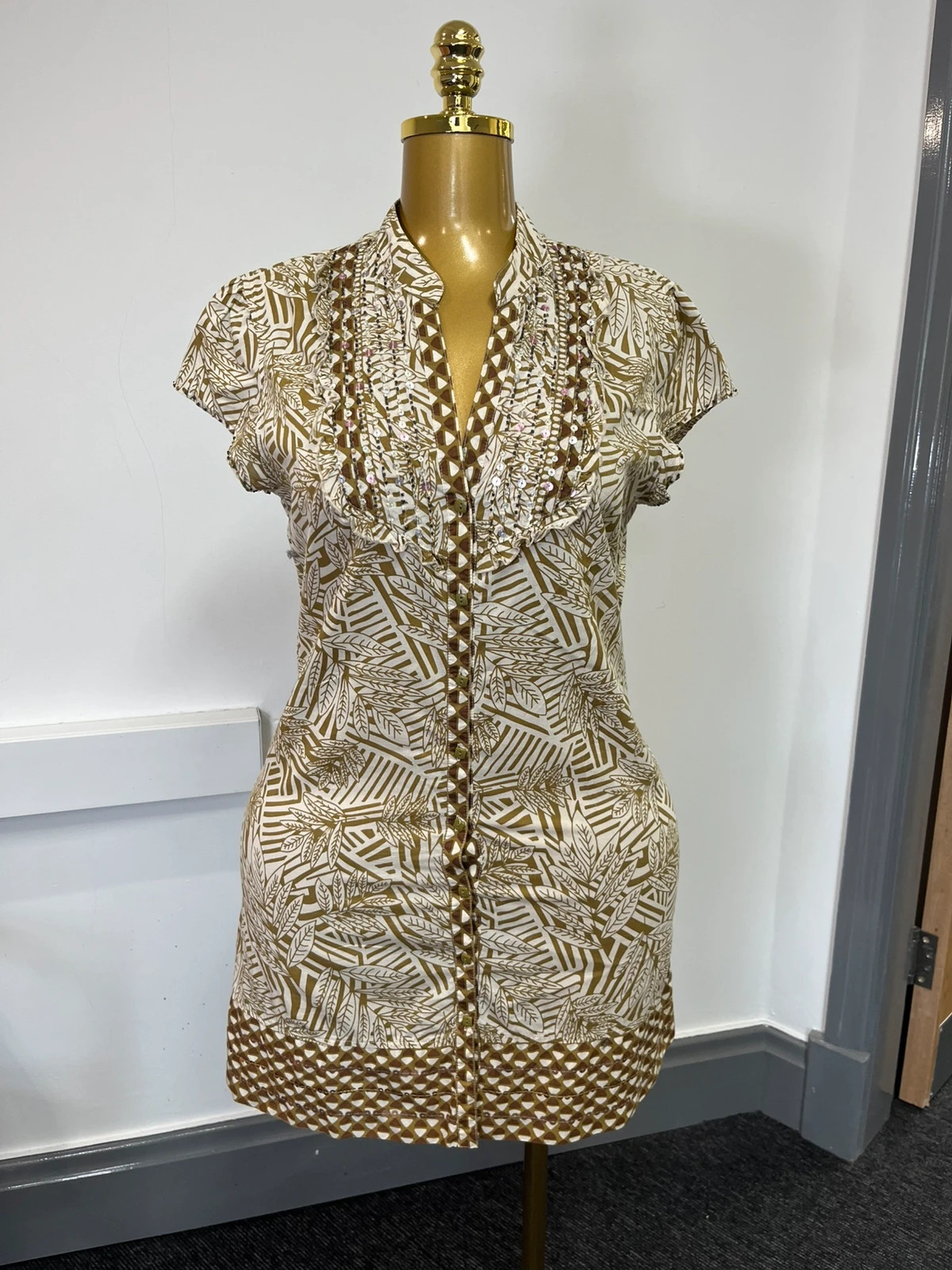 Red Herring Brown & Cream Leaf Print Sequin Ruffle Button Front Tunic Blouse Dress Coverup Boho