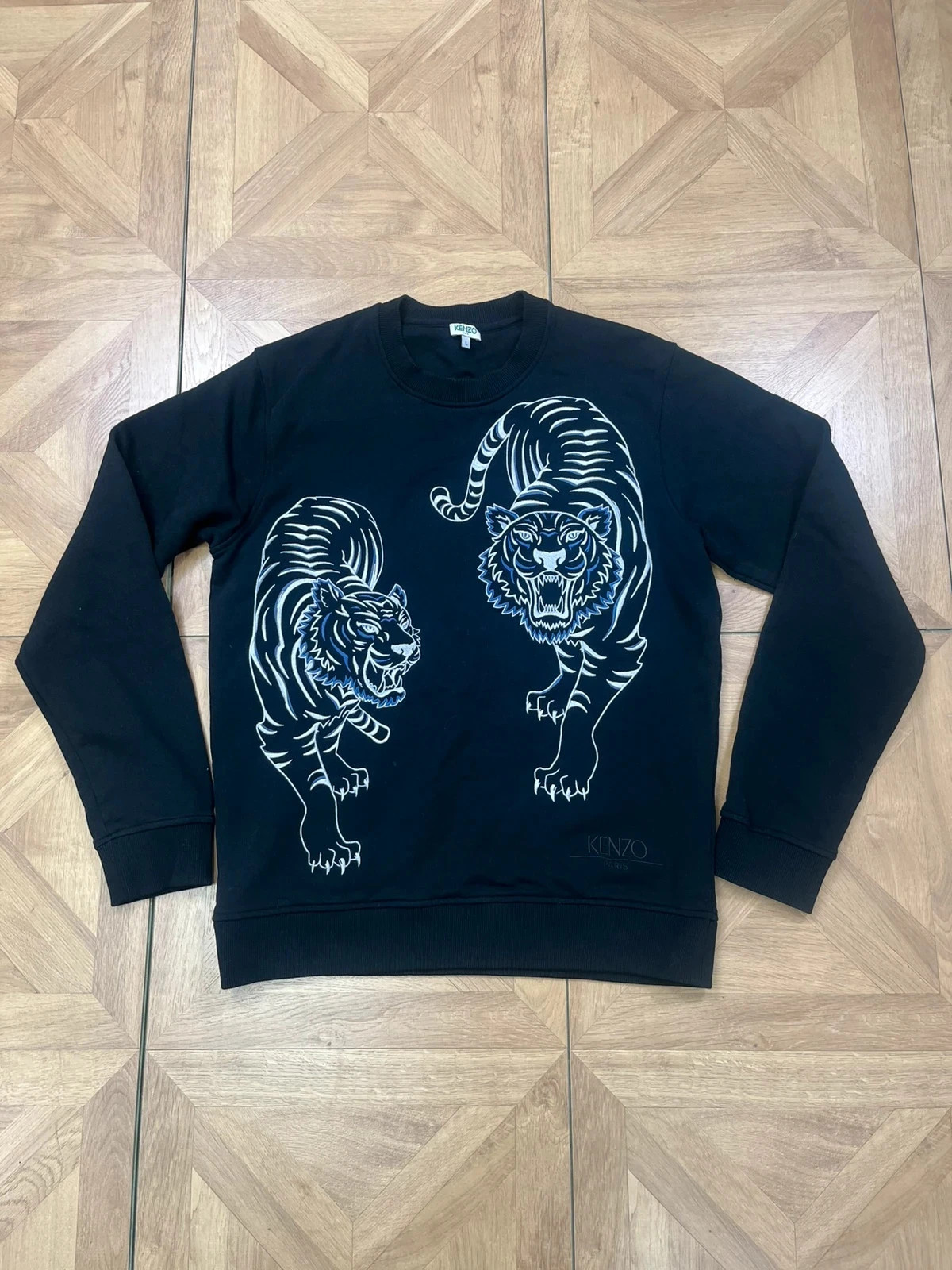 Men’s black kenzo size L long sleeve jumper