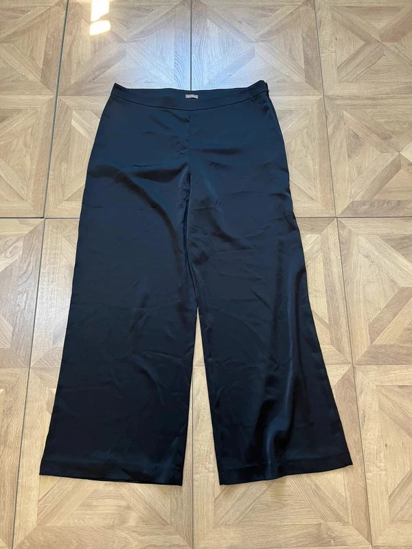 M&co boutique black wide leg high waisted black trousers