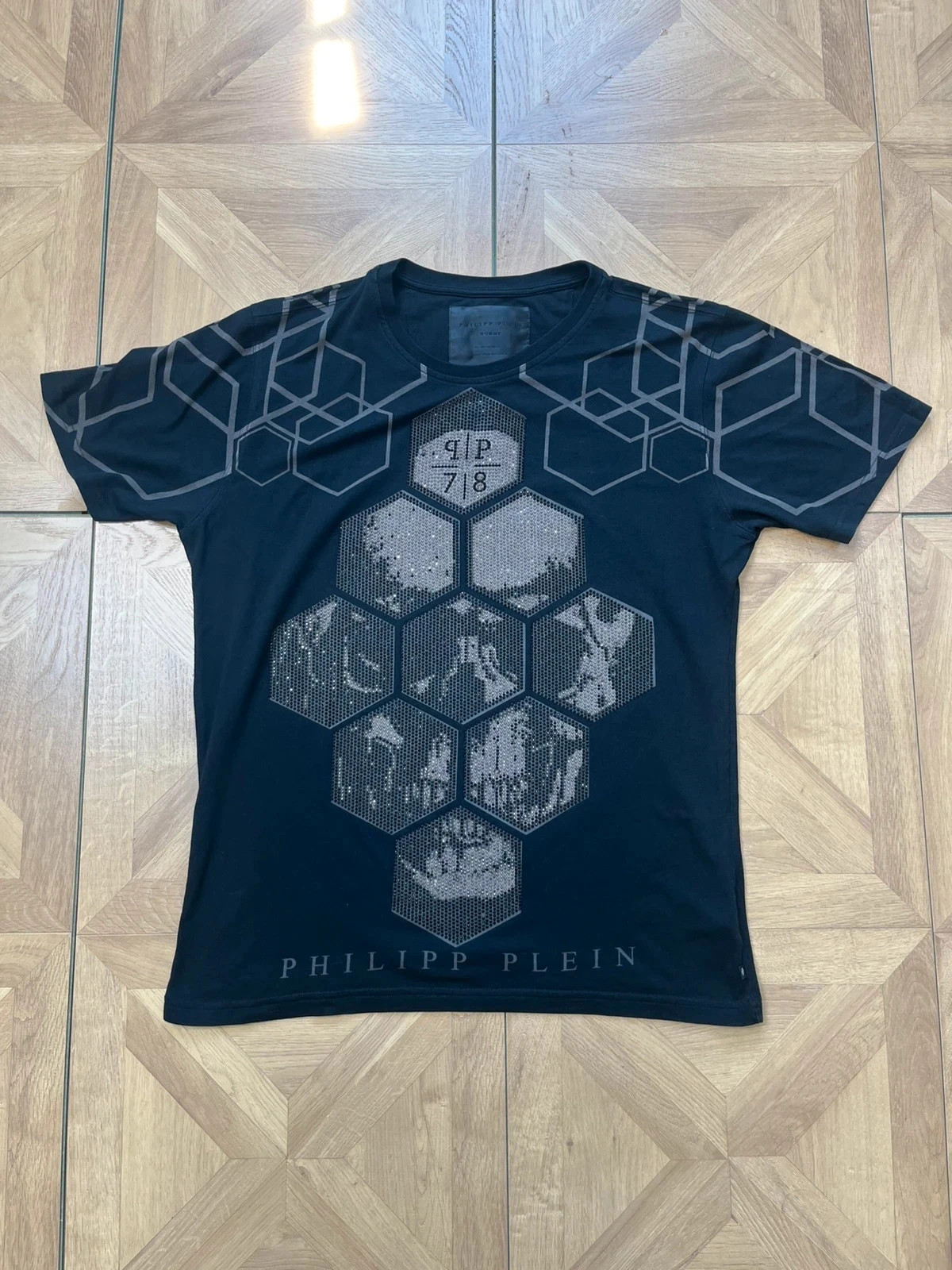 Men’s authentic Philipp Plein black graphic skull t shirt