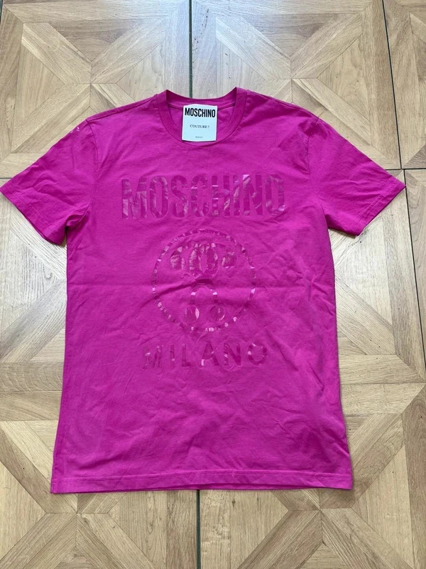 Women’s uk M (10) hot pink moschino couture t shirt