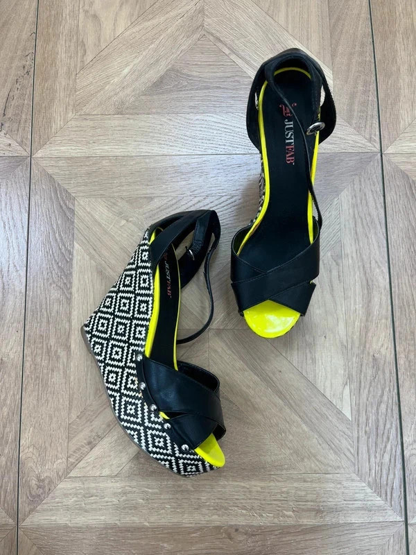 Women’s abstract justfab peep toe y2k wedges uk5
