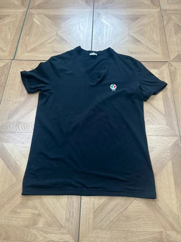 Dolce & Gabanna authentic men’s black v neck t shirt size S