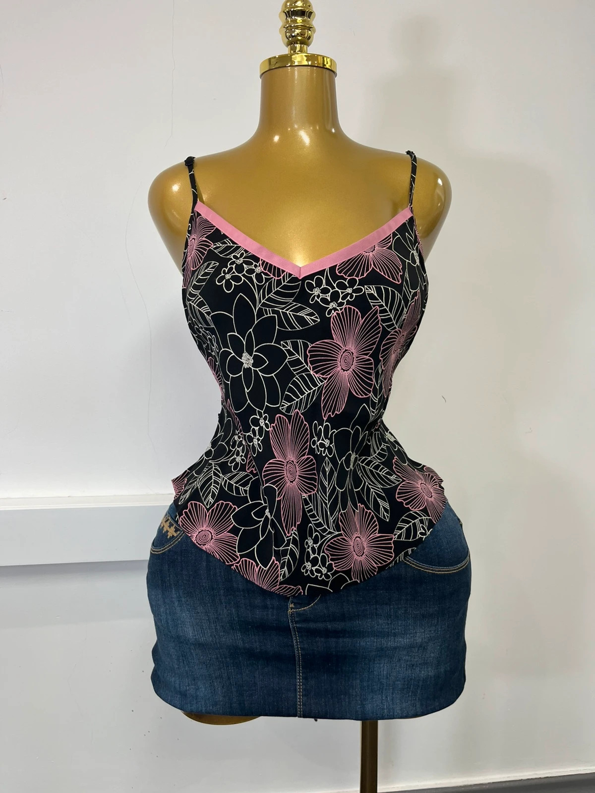 Y2K pink and black strappy size 12 cami top marks and Spencer’s
