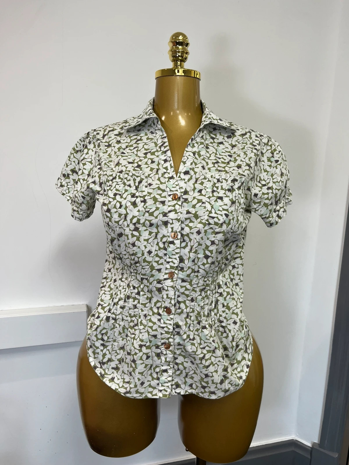 George Green Floral Button Up Blouse Short Sleeve Fitted Top Small