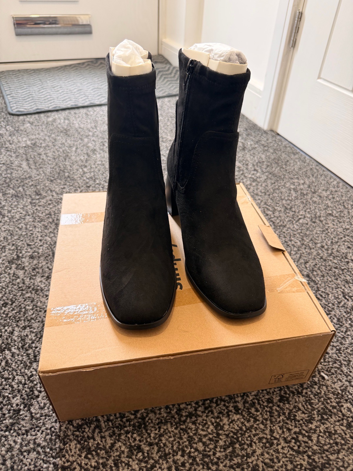 Ankle socks boot