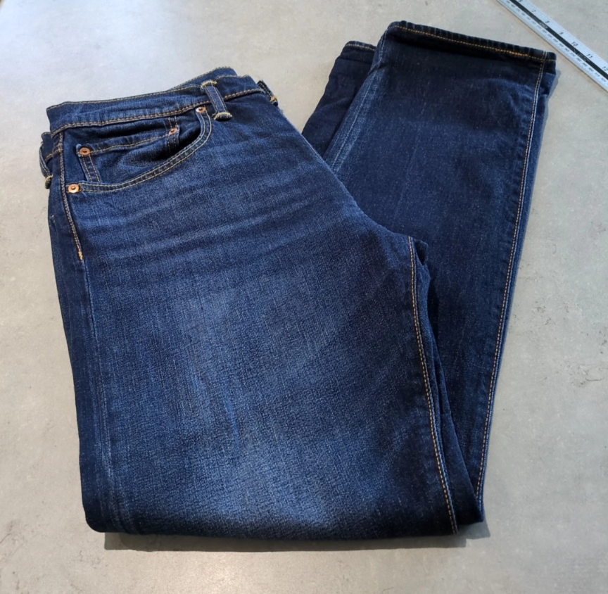 Levis 502 Denim Jeans Mens W34 L32 Mid Blue Taper