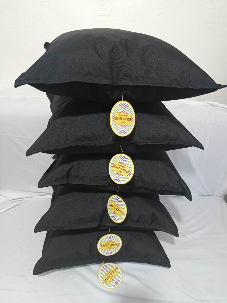Luxury Set of 5xBlack Garden Seat Cushions – 45x45cm with Inners