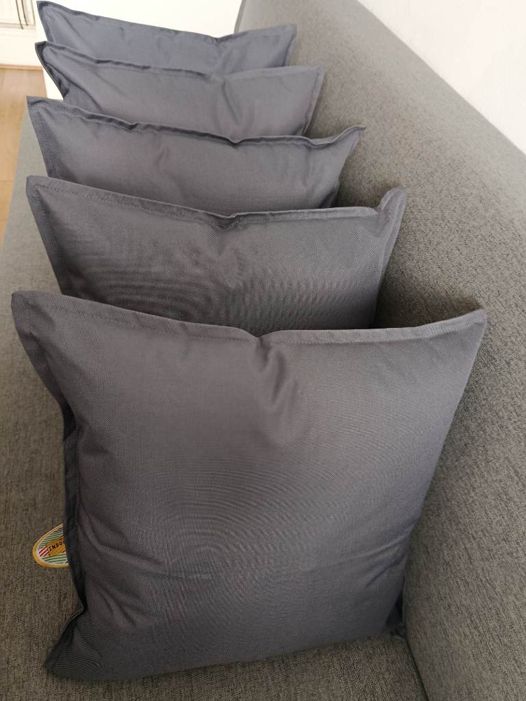 Set of 5xGrey Outdoor Cushions – 45x45cm Waterproof Garden Pillows