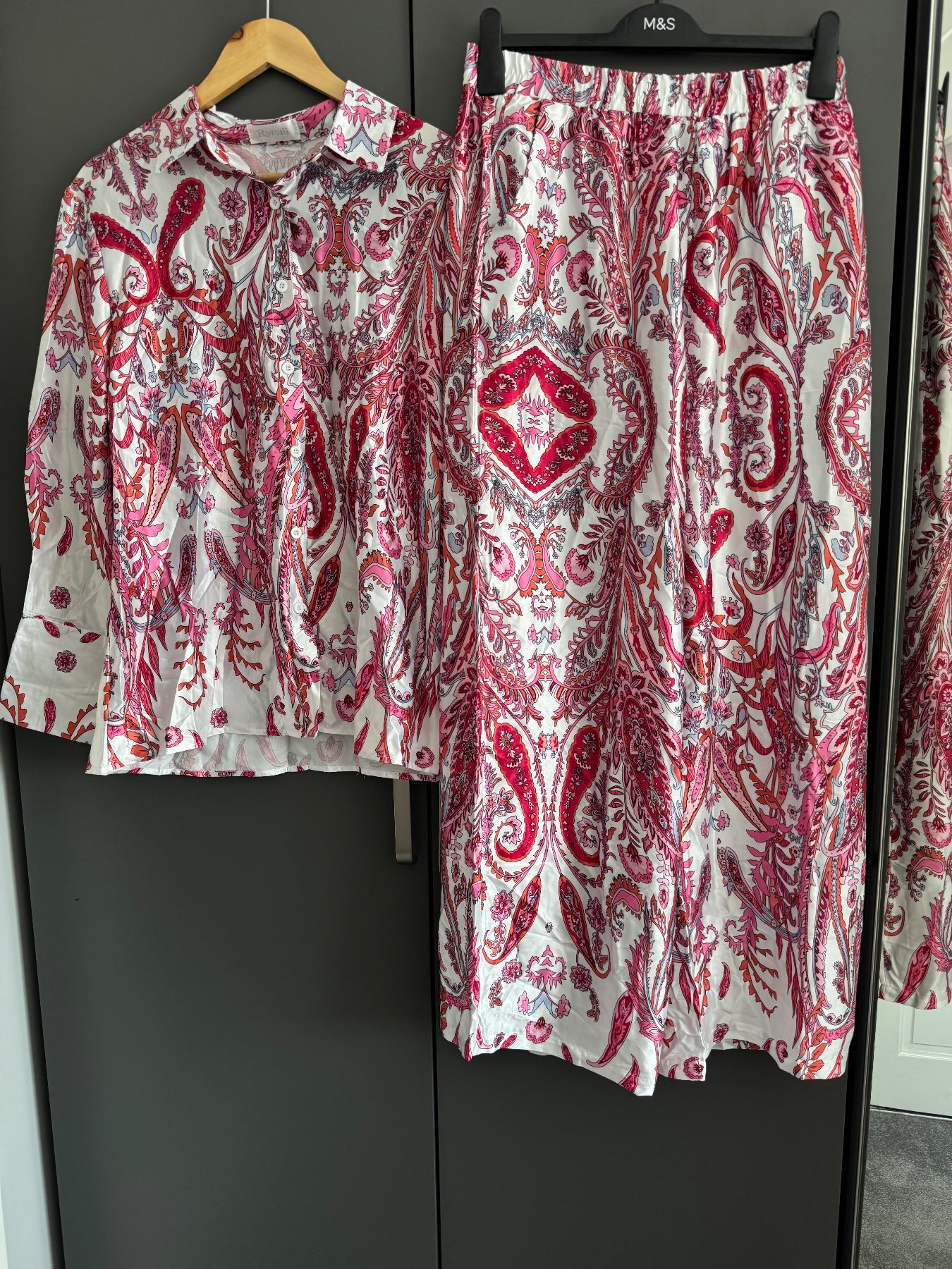 Brand New Pink Satin Co ord Set Size 10/12