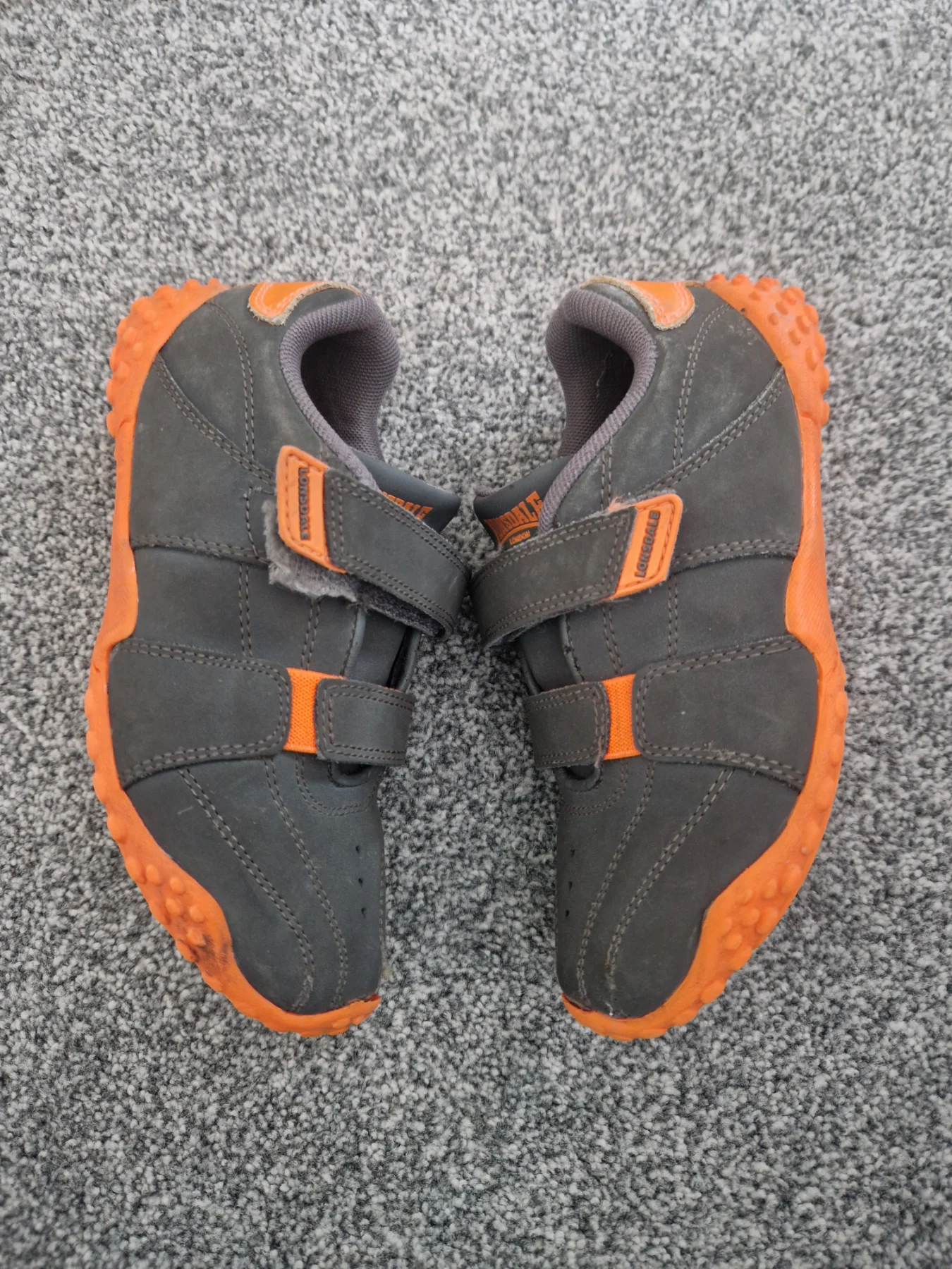 Lonsdale london trainser uk size 13 in good condition