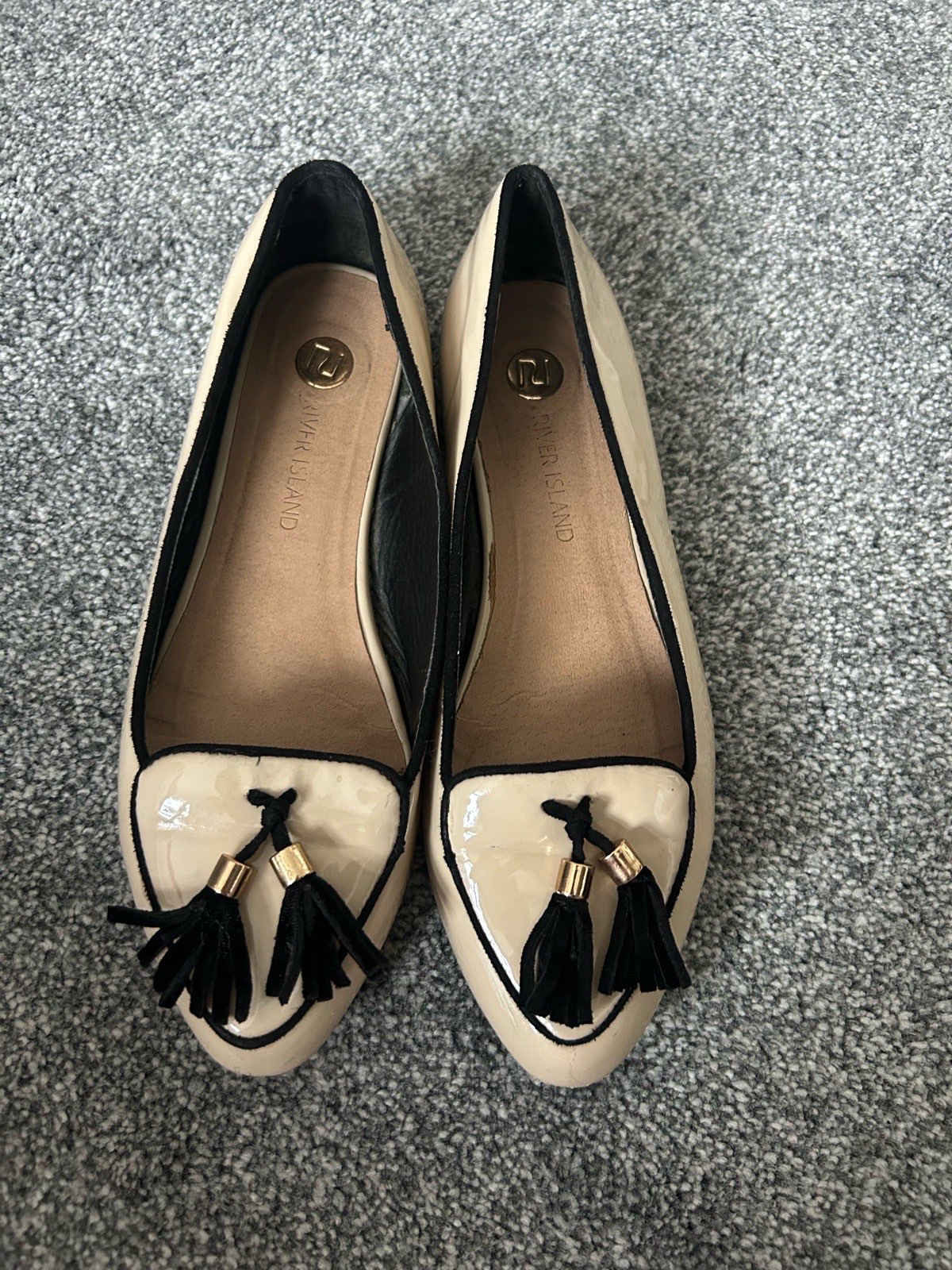 River island flats