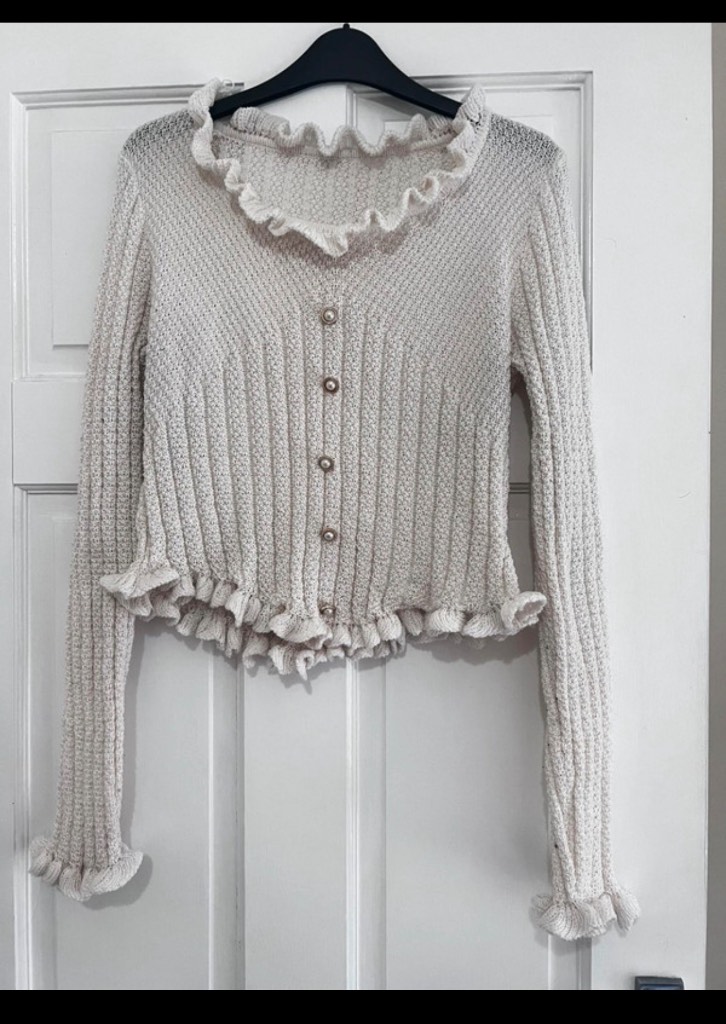 Button frilled top