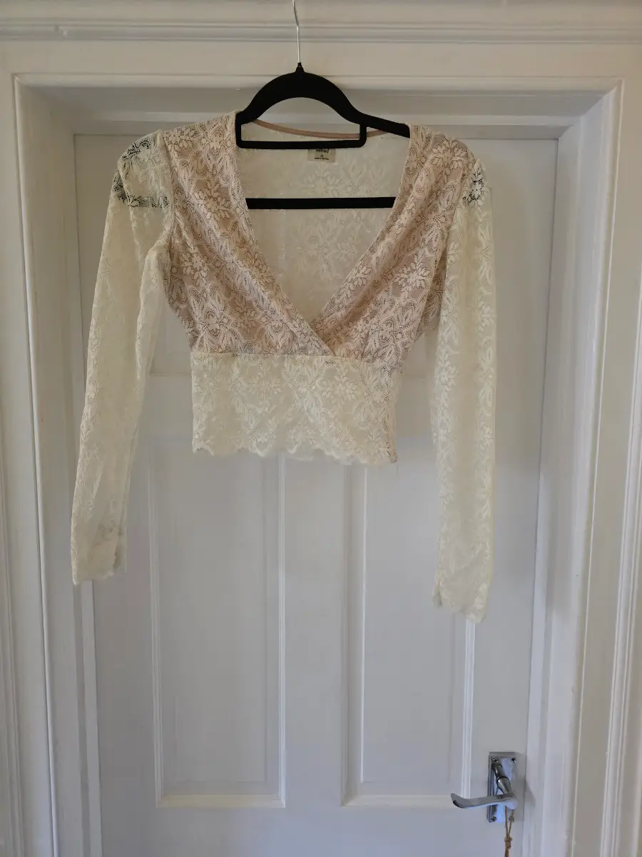 Wilfred Archive Lace Wrap Crop Top Cream XS Y2K