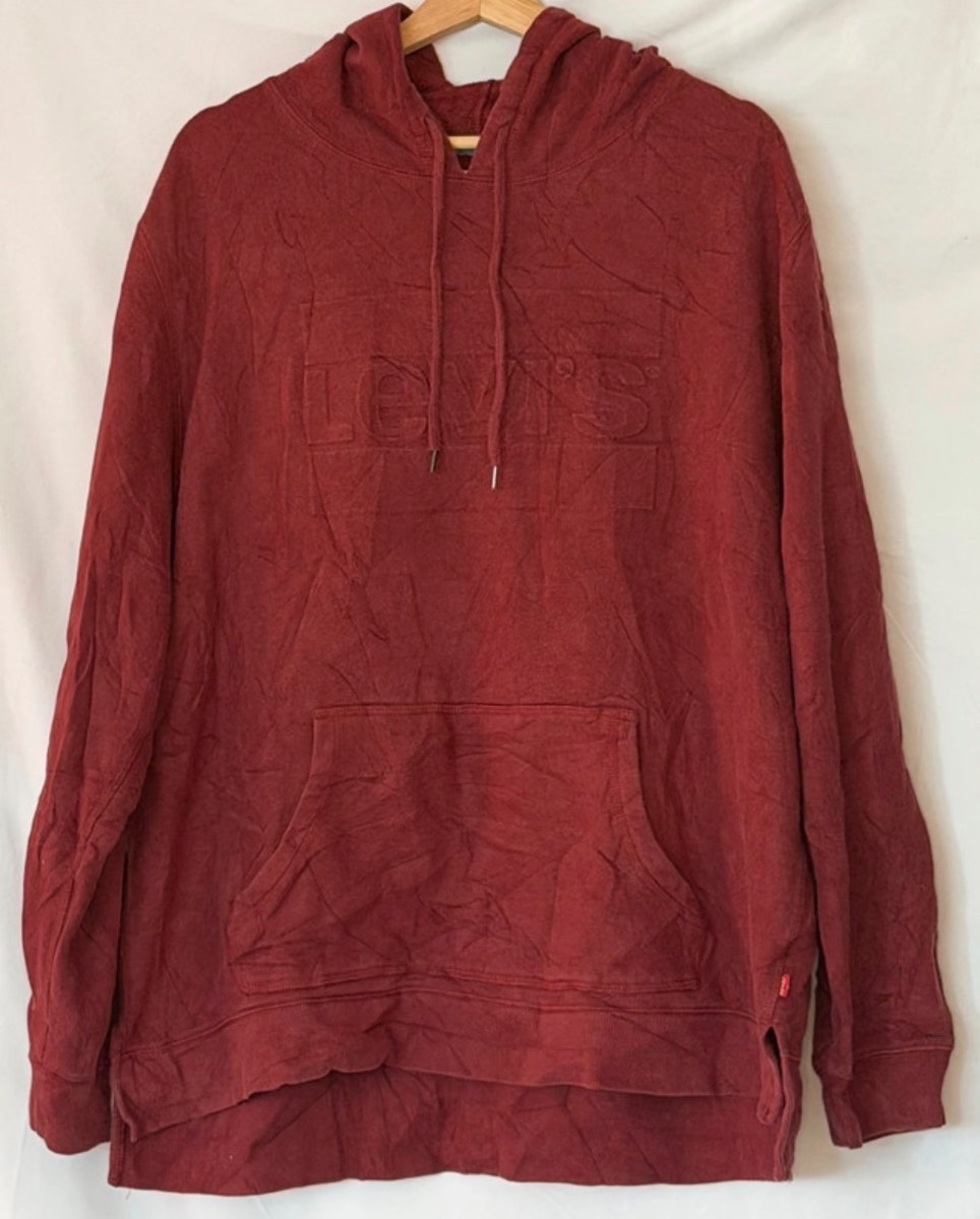 Levi's Maroon Hoodie - Size XL - Embossed Logo