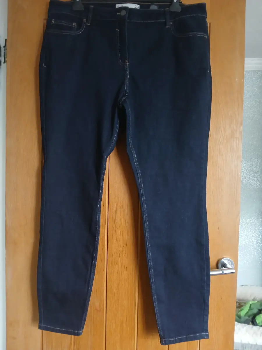 Next skinny mid rise jeans 20R
