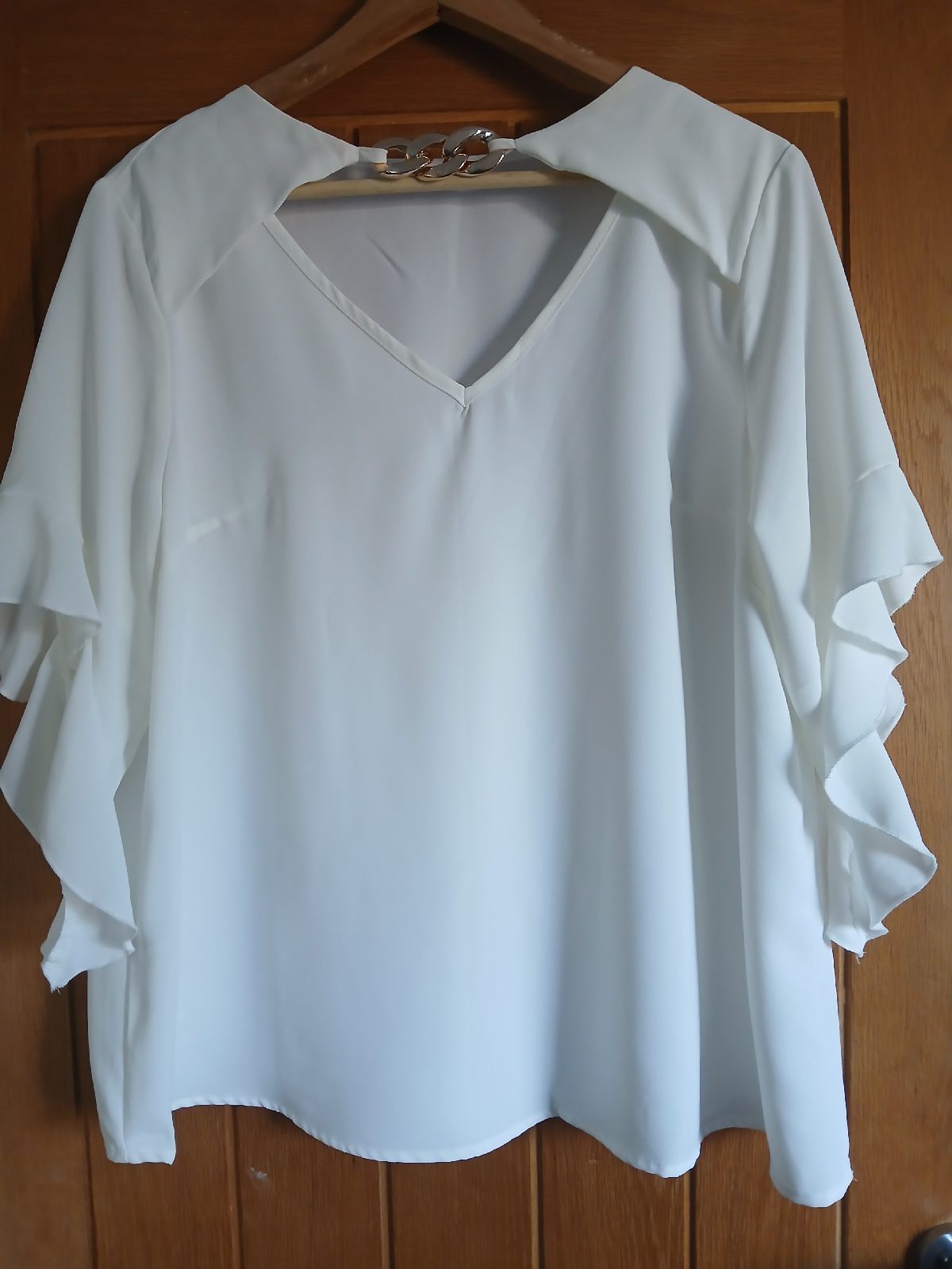 Shein  ivory blouse size 0XL