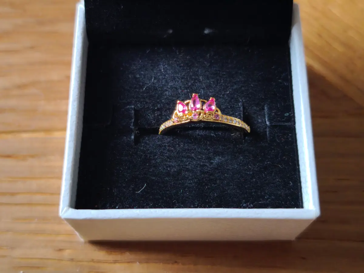 Gold disney princess rapunzel pandora ring