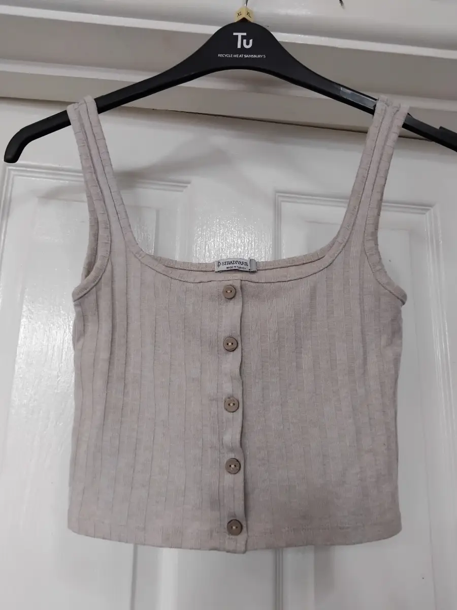 Stradivarius Beige Colour Button Front Summer Crop Tank Vest Top - Size Small
