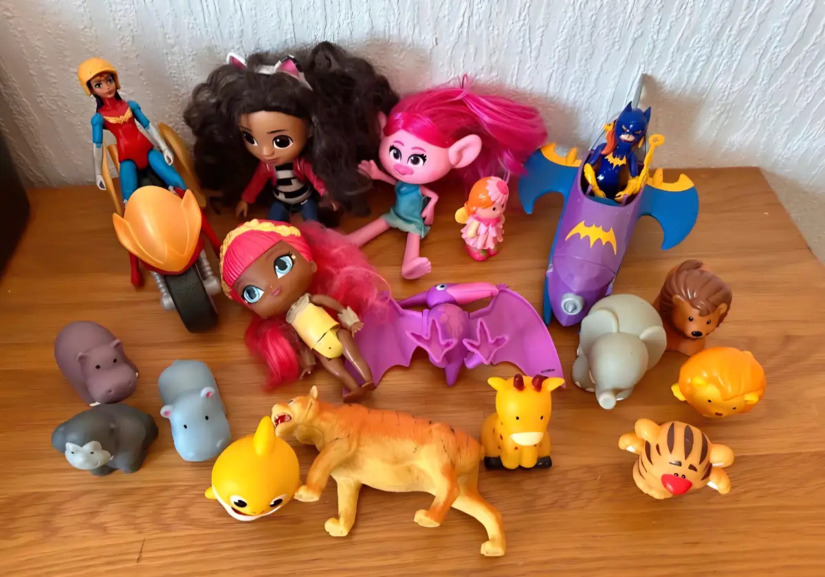 Small world toys