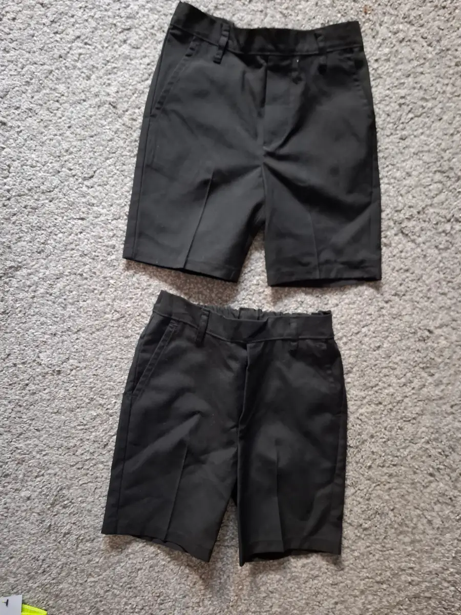 Age 4y TU black school shorts x 2 pairs BN