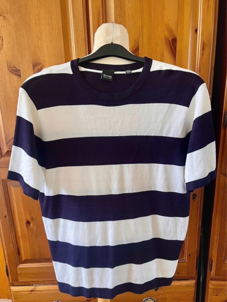 Only & Sons short sleeved black & white striped jumper men's Medium