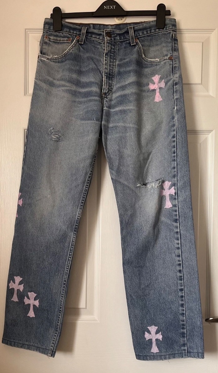 Vintage Levi's 521 men's jeans straight leg distressed pink cross stencil 33W