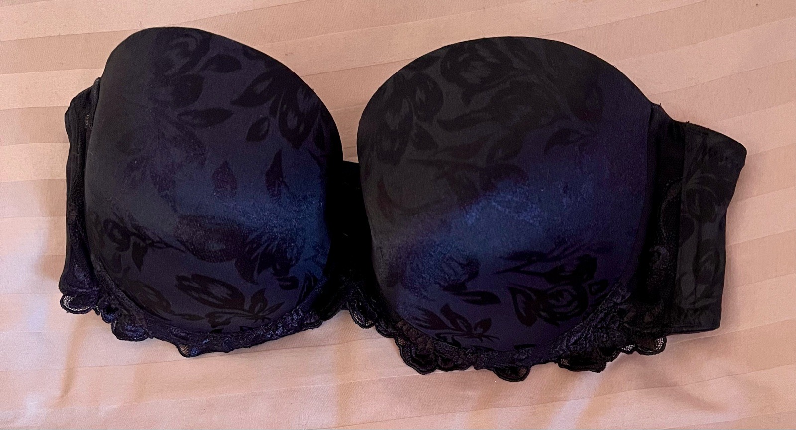 M & S Autograph strapless black floral underwired padded bra size 38C