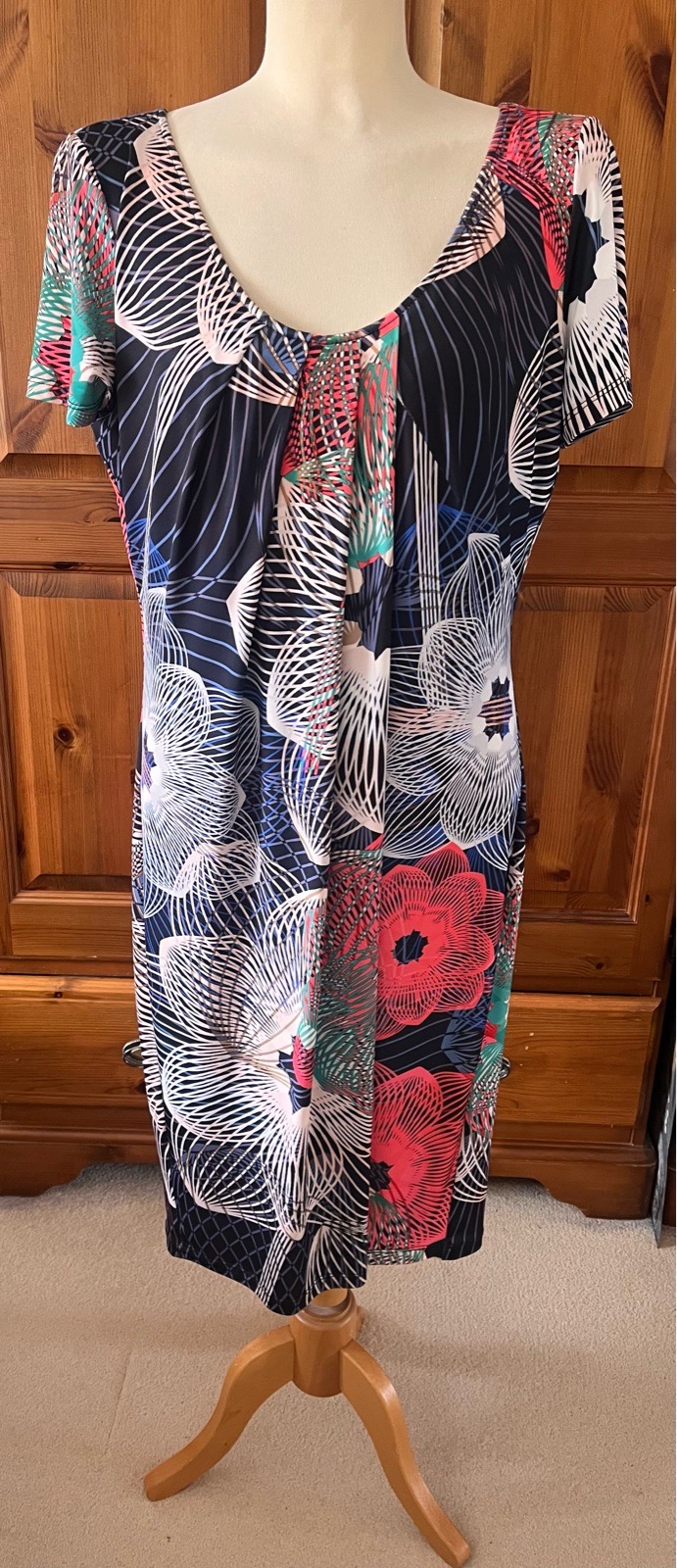 Eroke short sleeved multi coloured stretch dress size 48 (UK 20)