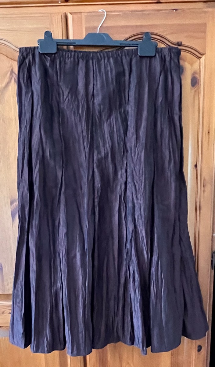 CC Fashion Country Casuals iridescent brown A line maxi skirt size XL