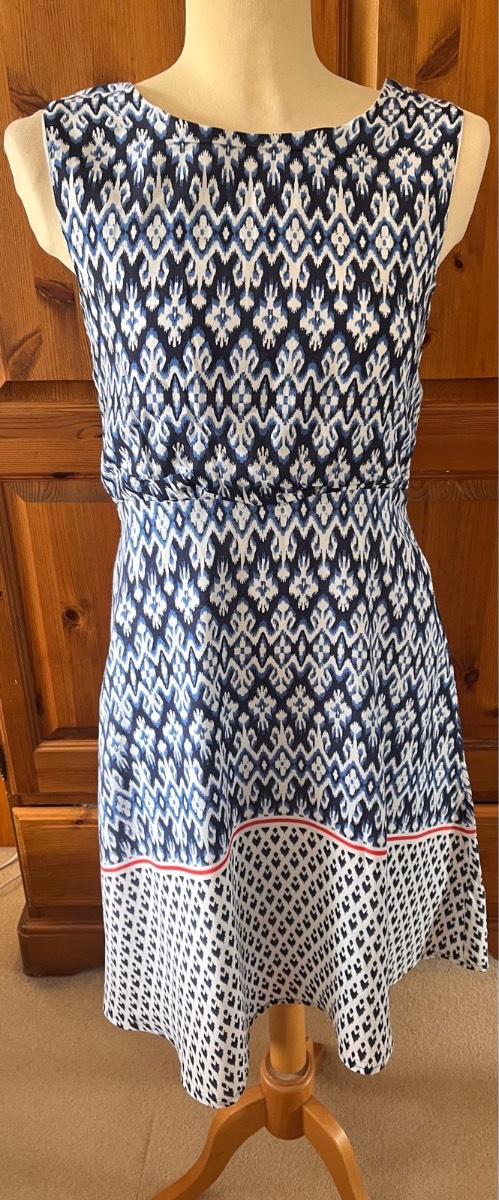 Smashed Lemon sleeveless blue patterned summer midi dress size 12
