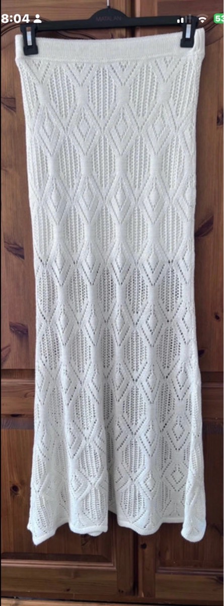 Clockhouse (C & A) wool maxi skirt diamond pattern hints of gold thread Size Large