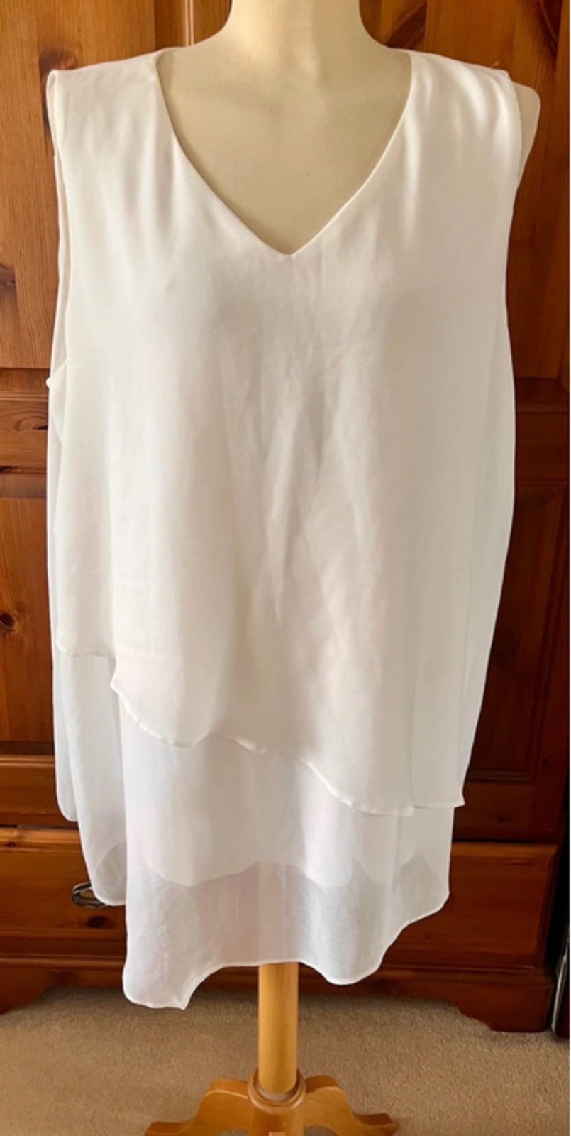 Bonmarche sleeveless white layered floaty dress size 22