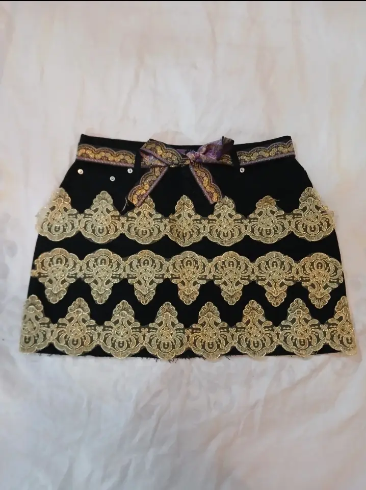 Fairy Grunge Y2K Upcycled Lace Mini Skirt Gold & Black Size 14