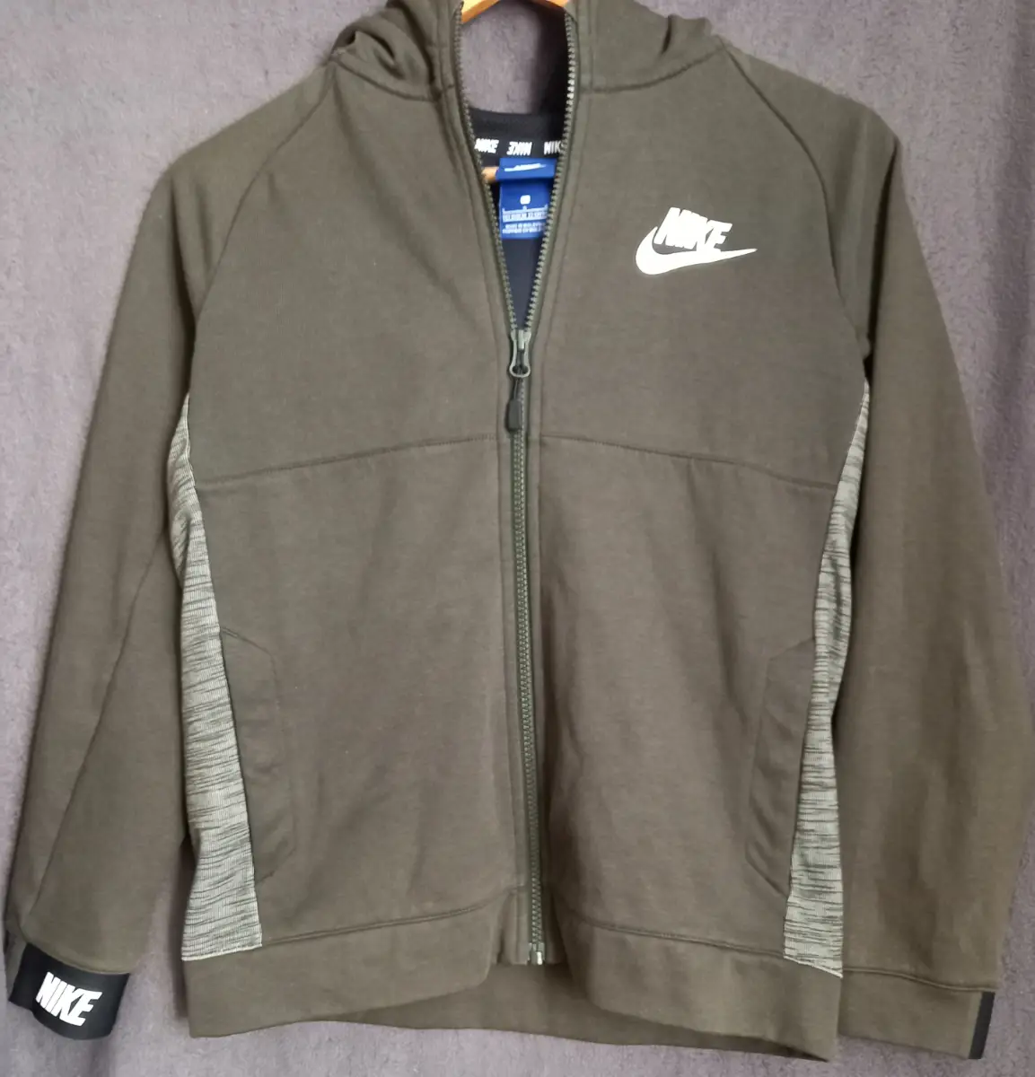 Nike Children's Hoodie Size Large 12-13yrs